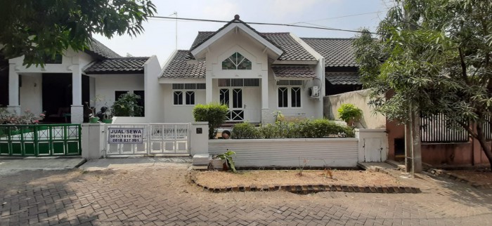 Rumah Dijual di Jl. Taman Sentosa Cikarang Selatan